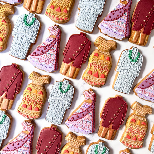 10 Delightful Wedding Iced Biscuits Ideas from Molly's Bakehouse