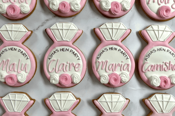 Sweet Ideas to Use Custom Biscuits For Your Wedding