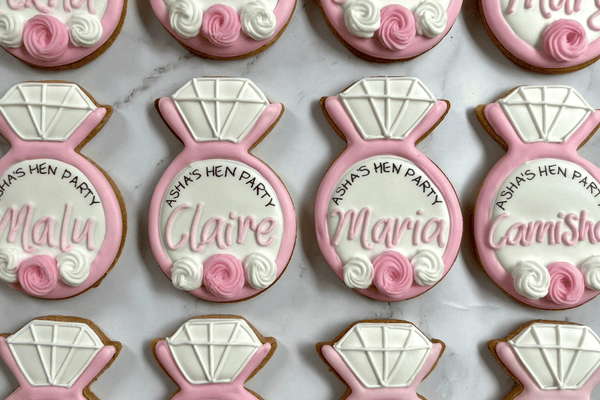 Sweet Ideas to Use Custom Biscuits For Your Wedding