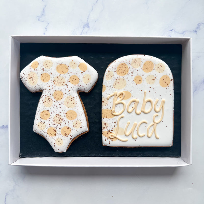 New baby biscuits- personalised set of 2