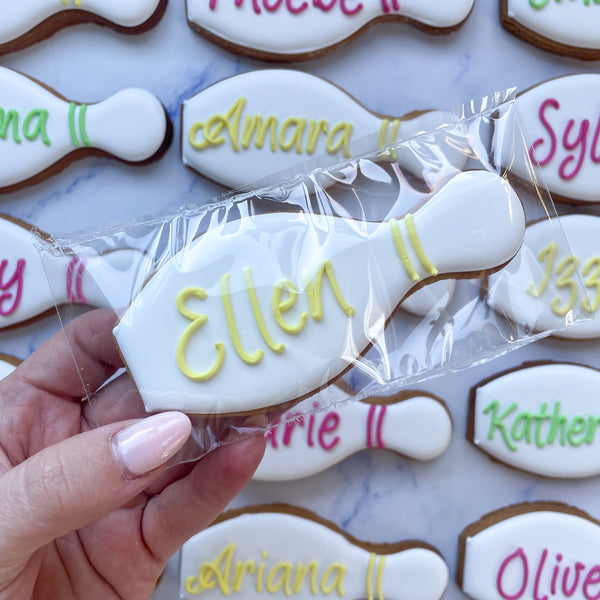 Bowling Pin Iced Biscuits: Personalised Name